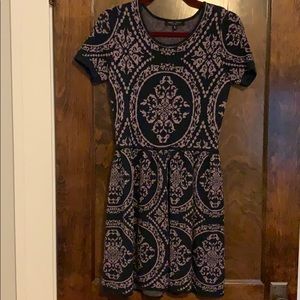 Navy and purple pattern dress Romeo + Juliet